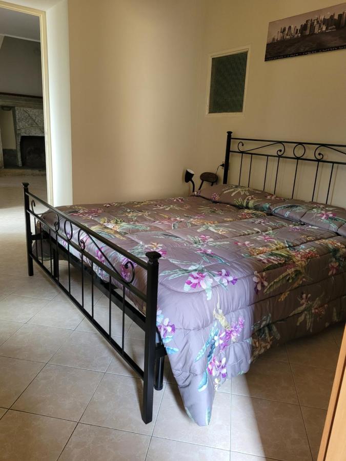 卡斯蒂戈隆·迪特尔沃Casa Gianna公寓 外观 照片